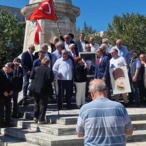 Enver Paşa’nın mezarı başında açılım sürecine tepki