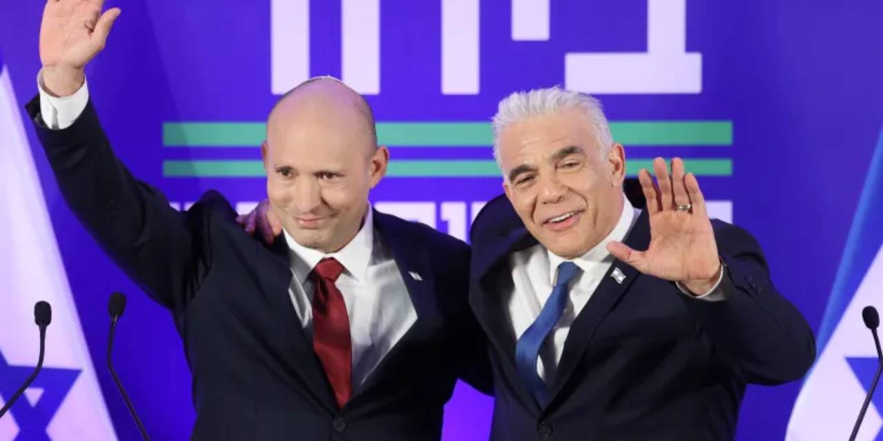 İsrail Siyasetinde Tarihi Bir İttifak: Eski Rakipler Netanyahu’ya Karşı Birleşti